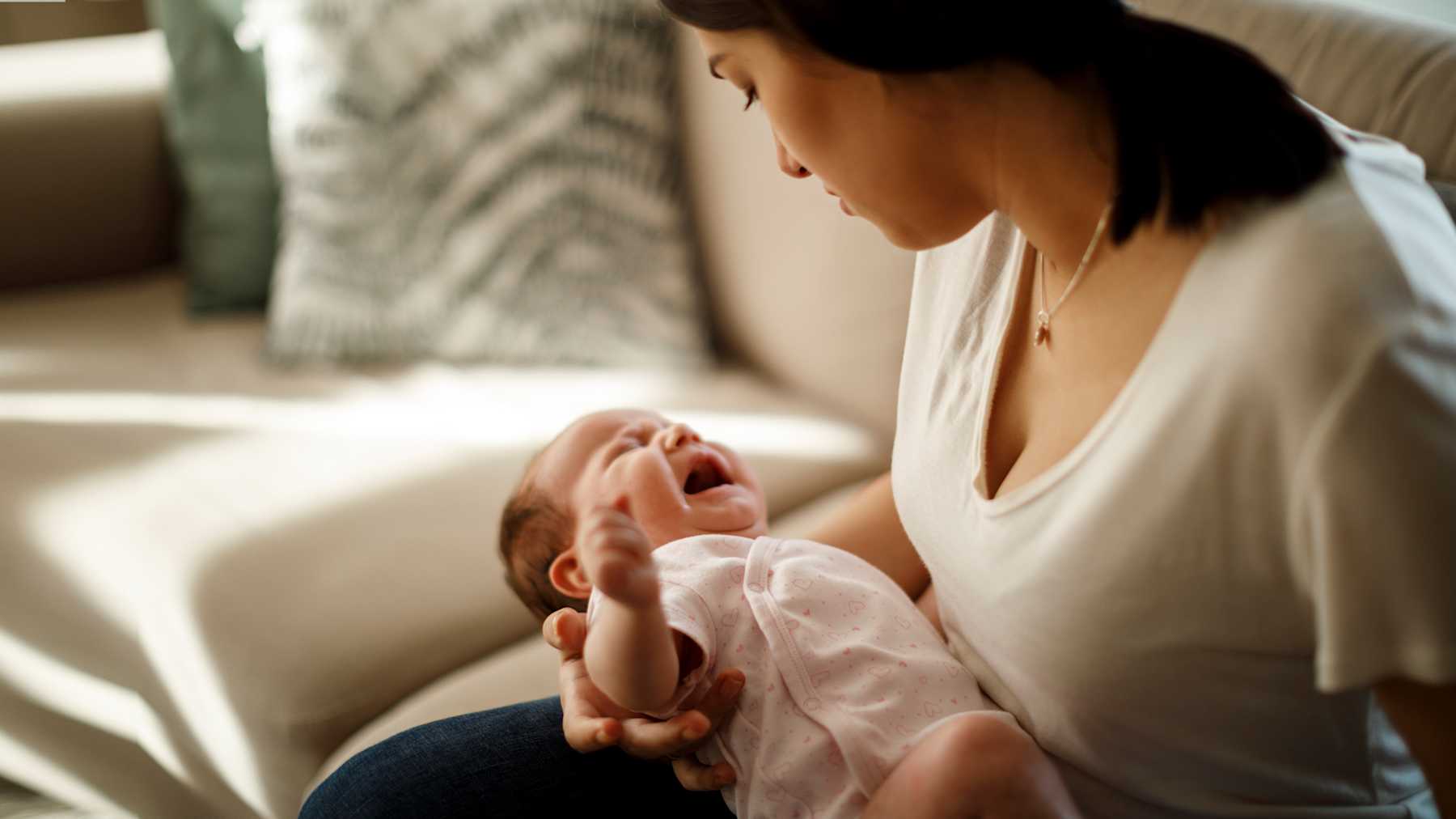 Fourth Trimester: What Do My Baby’s Crying Sounds Mean? | Mom.com