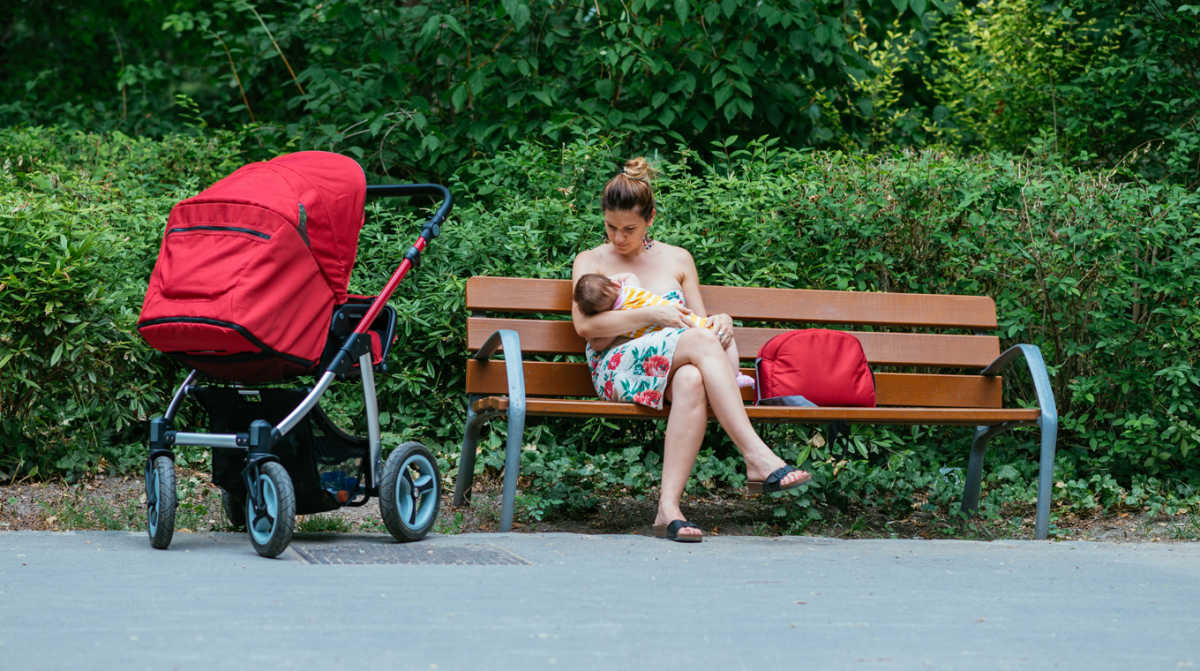 Moms Breastfeed Heer: An Ergonomically-Designed Bench for Nursing in Public  Spaces