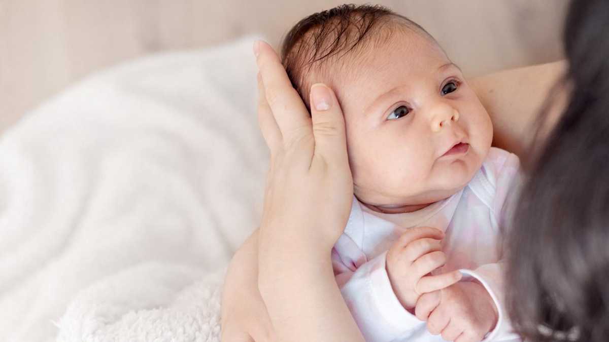 What Causes Hiccups In Babies Mom Com What Causes Hiccups In Babies Mom Com