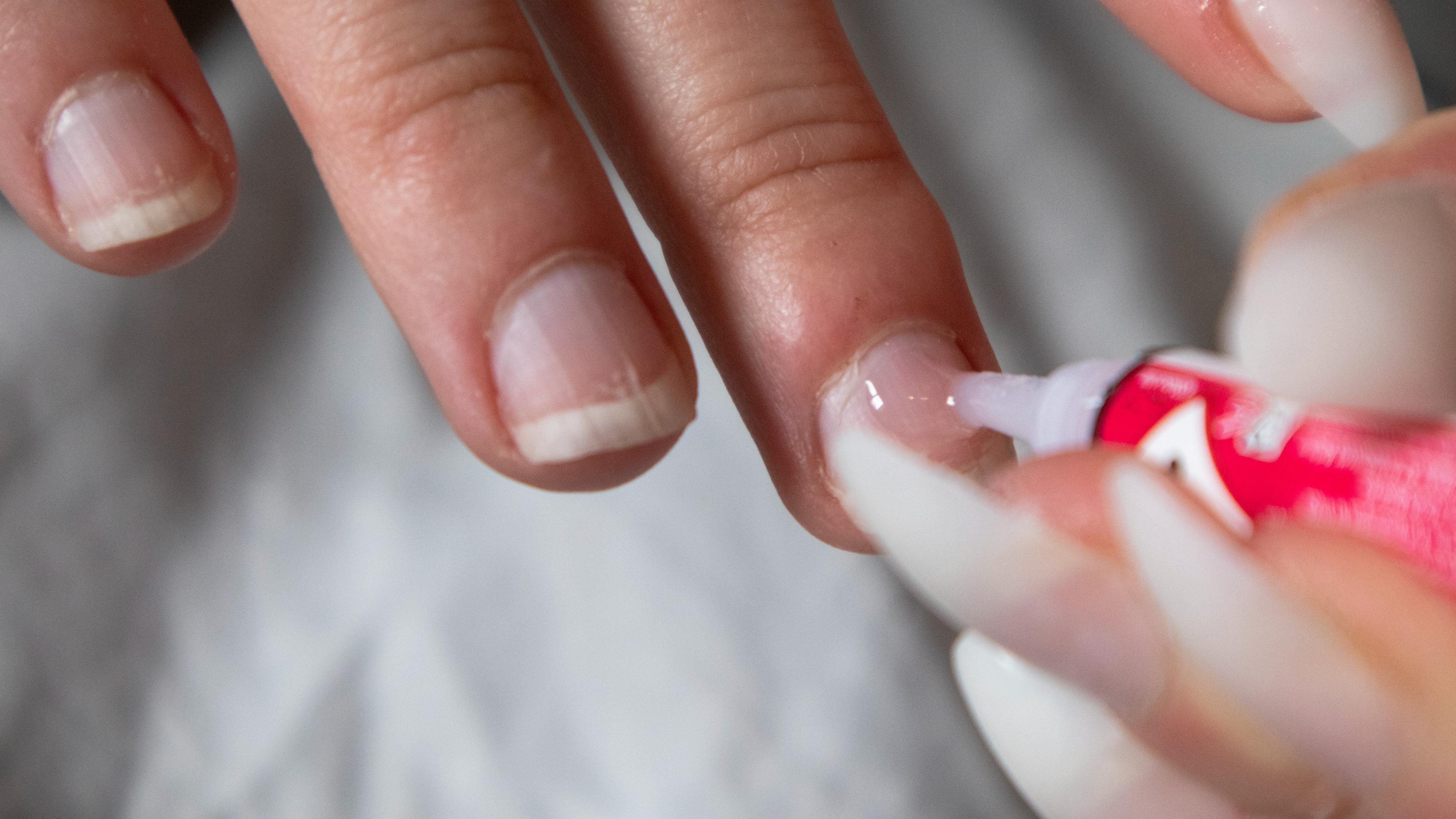 Mom Accidentally Superglues Her Eye Shut When She Mistakes Nail Glue