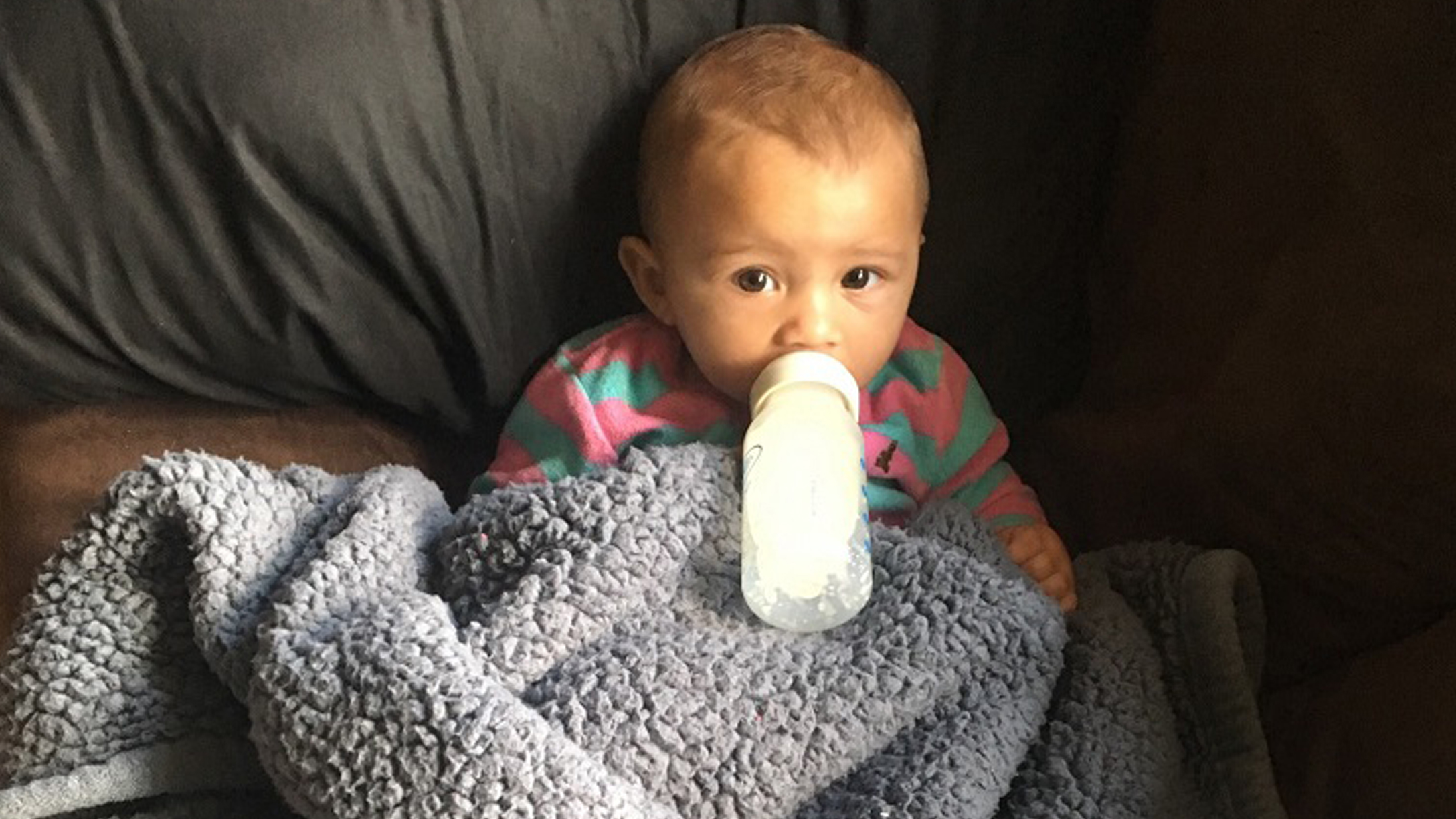 Mom Warns of Bottle Propping After Baby 