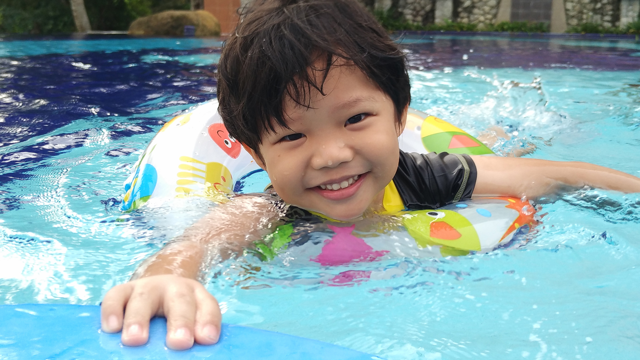 What Is the Right Age To Start Swimming?