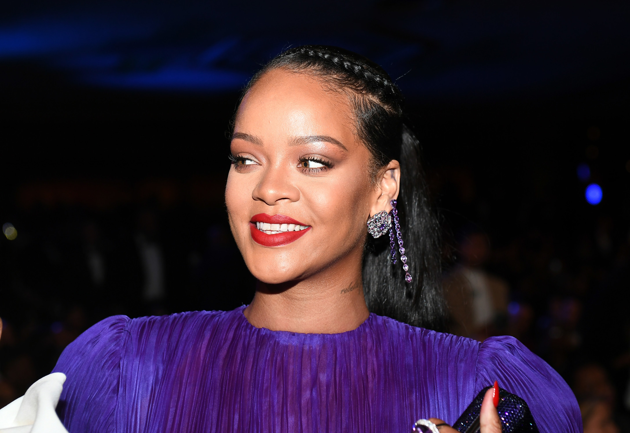 Rihanna births maternity fashion renaissance