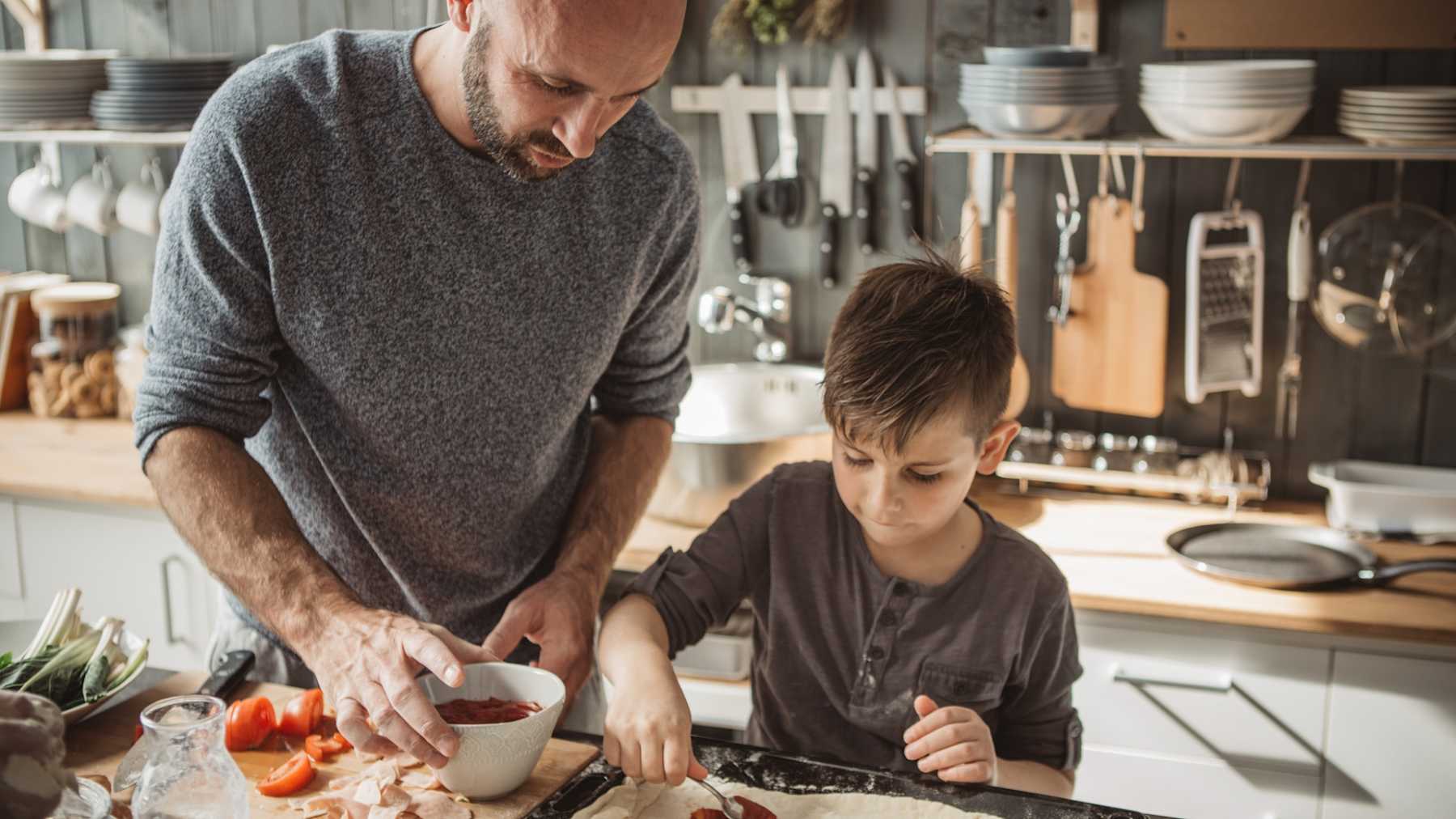 Dad Shares Genius Meal Prep 'Cheat Sheet' and it's Lowkey a Game ...