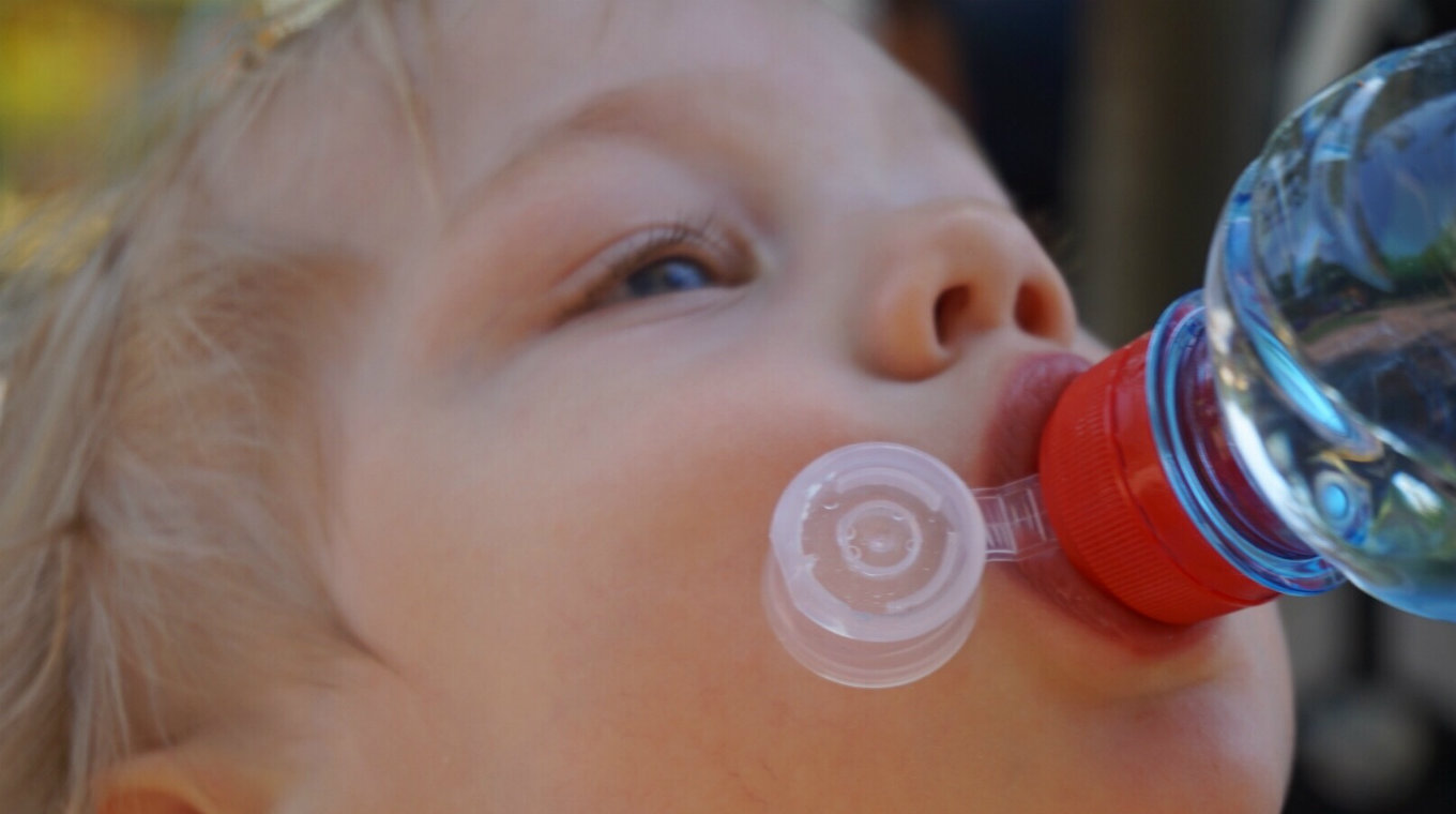 How Much Water Should Toddlers Drink?