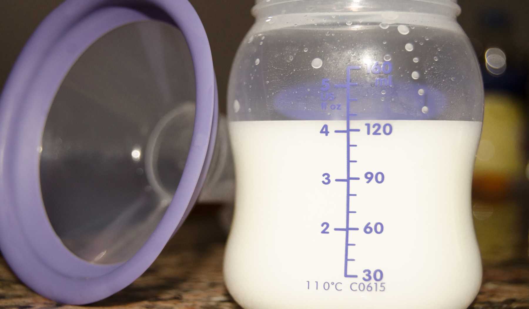 Pumping Breast Milk 101: Breastfeeding & Pumping