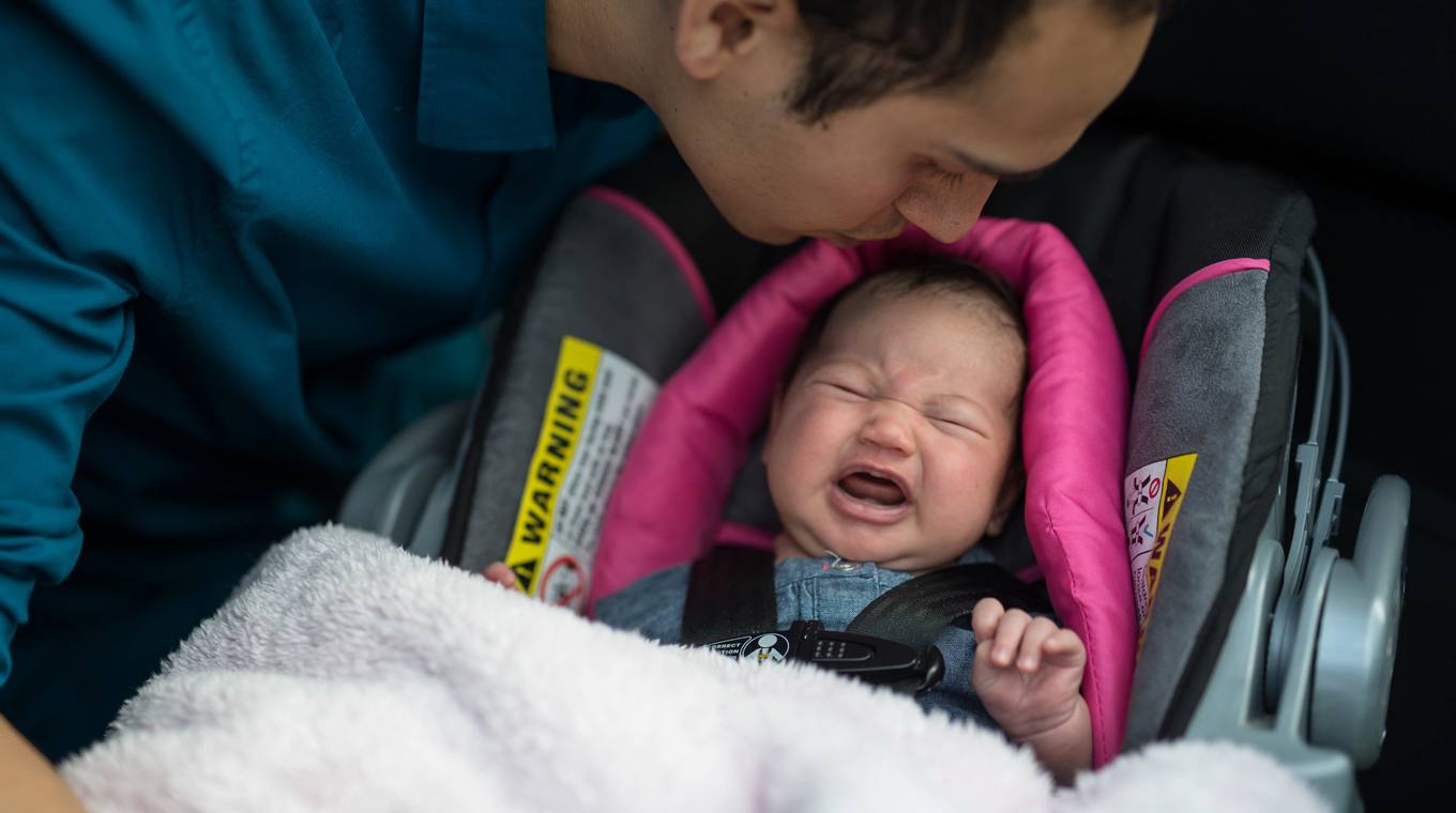 Baby screams best sale in car