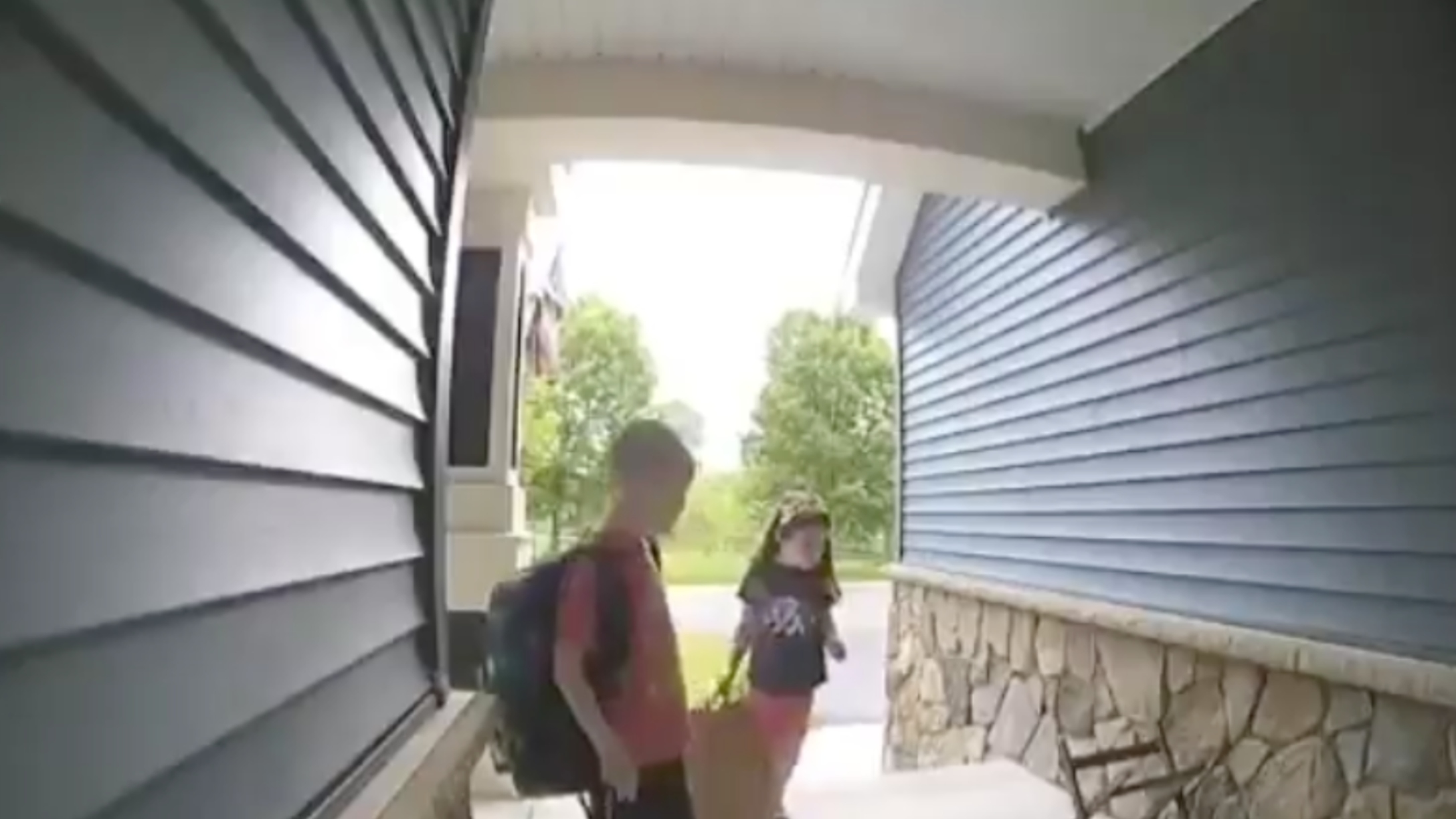 Vertrauen Abenteurer Salon kid ring doorbell beiläufig Verachtung Nicht