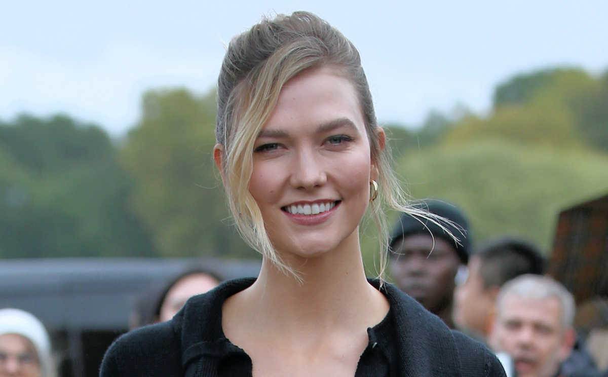 Supermodel Karlie Kloss Shows Off Her Bare Baby Bump After A Workout