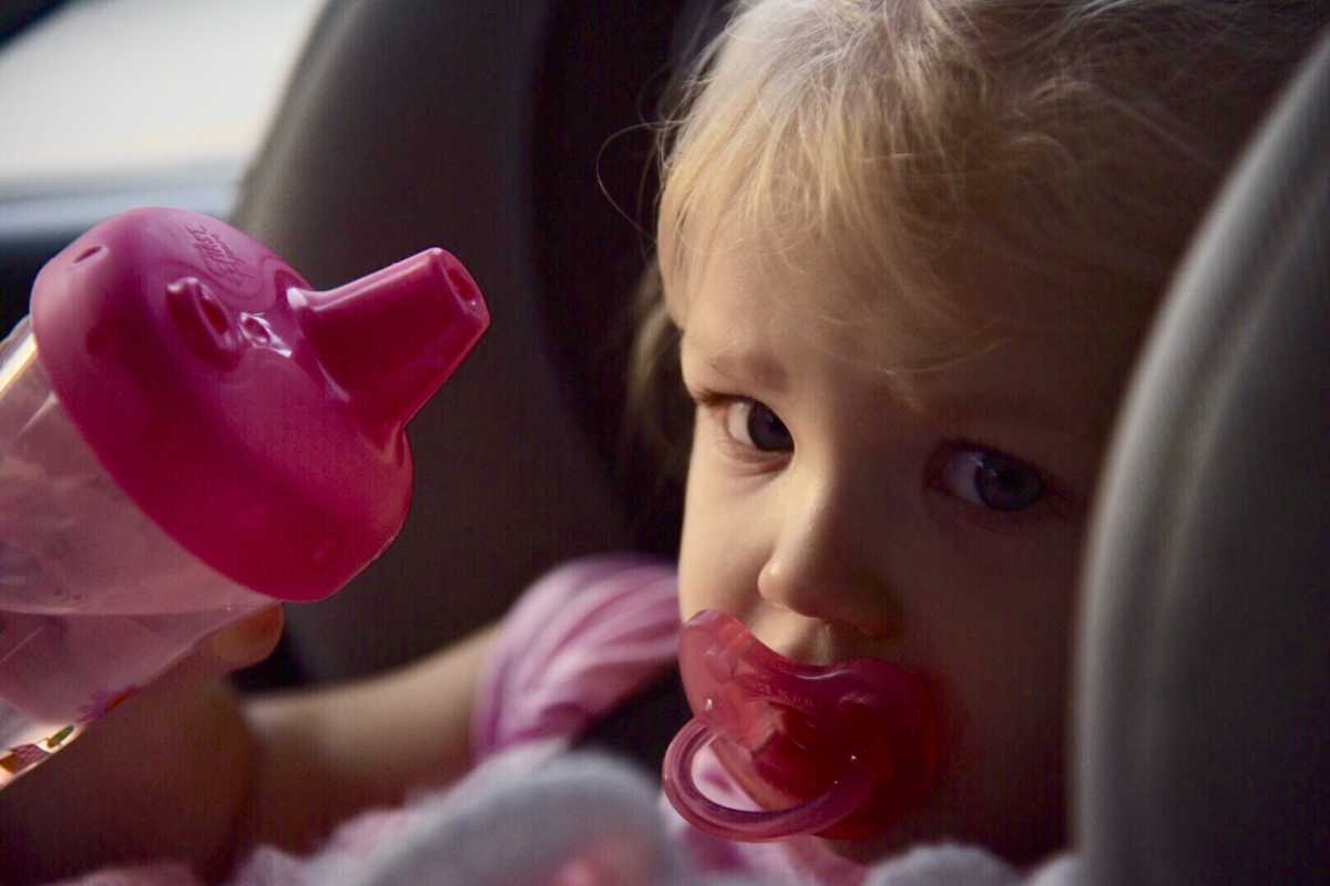 Tips for transitioning away from a sippy cup - Ovia Health