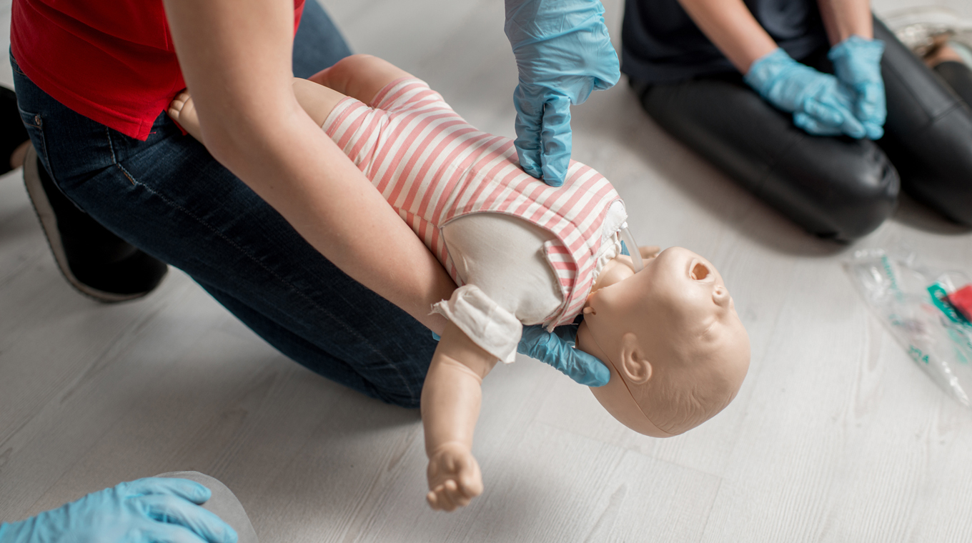 How To Do the Heimlich Maneuver