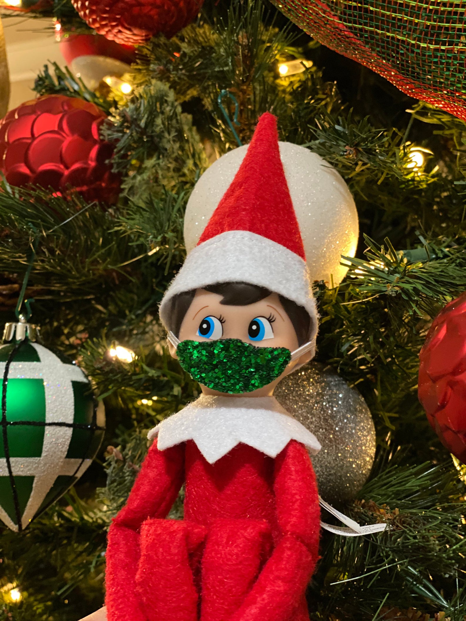 People Are Now Selling Elf on the Shelf Face Masks, Because 2020
