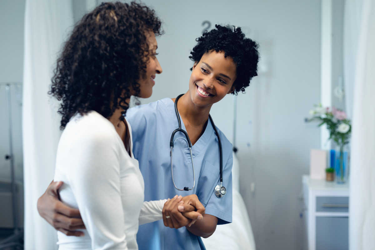 Why Pregnant Black Mothers Need Black Doctors on Their Team | Mom.com