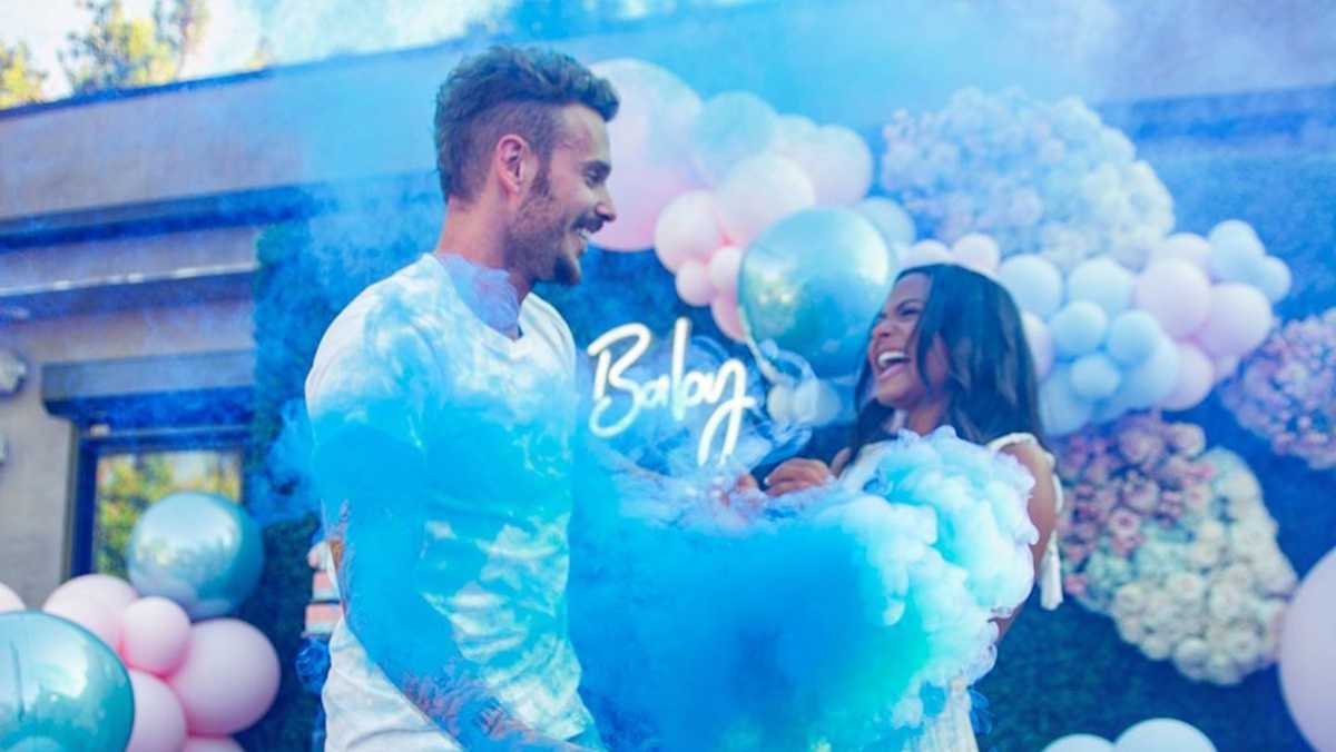 Gender Reveal in When to start buying baby stuff?