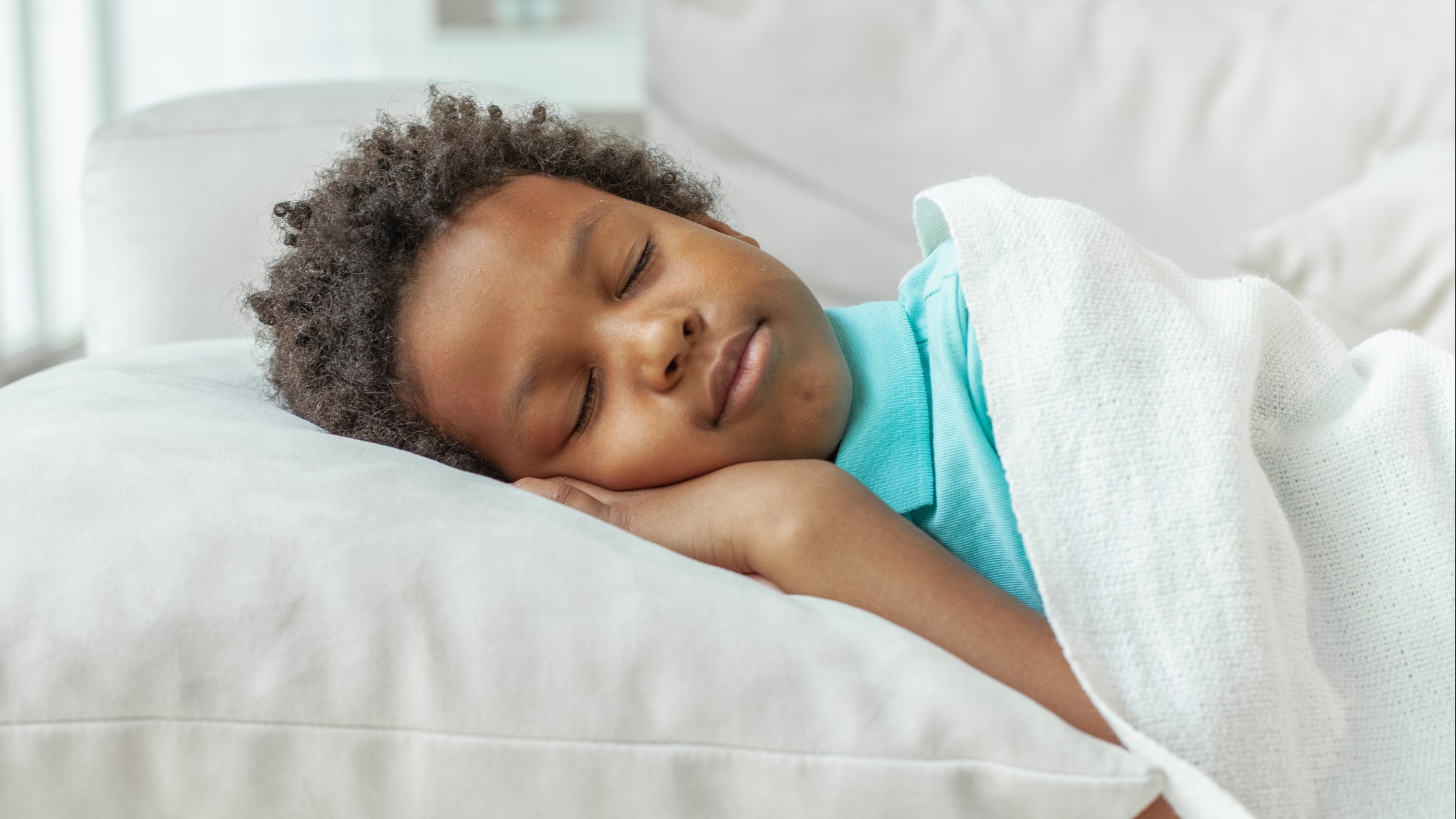 Here's How to Adjust Your Kids' Bedtime Routine Before Daylight Saving Time