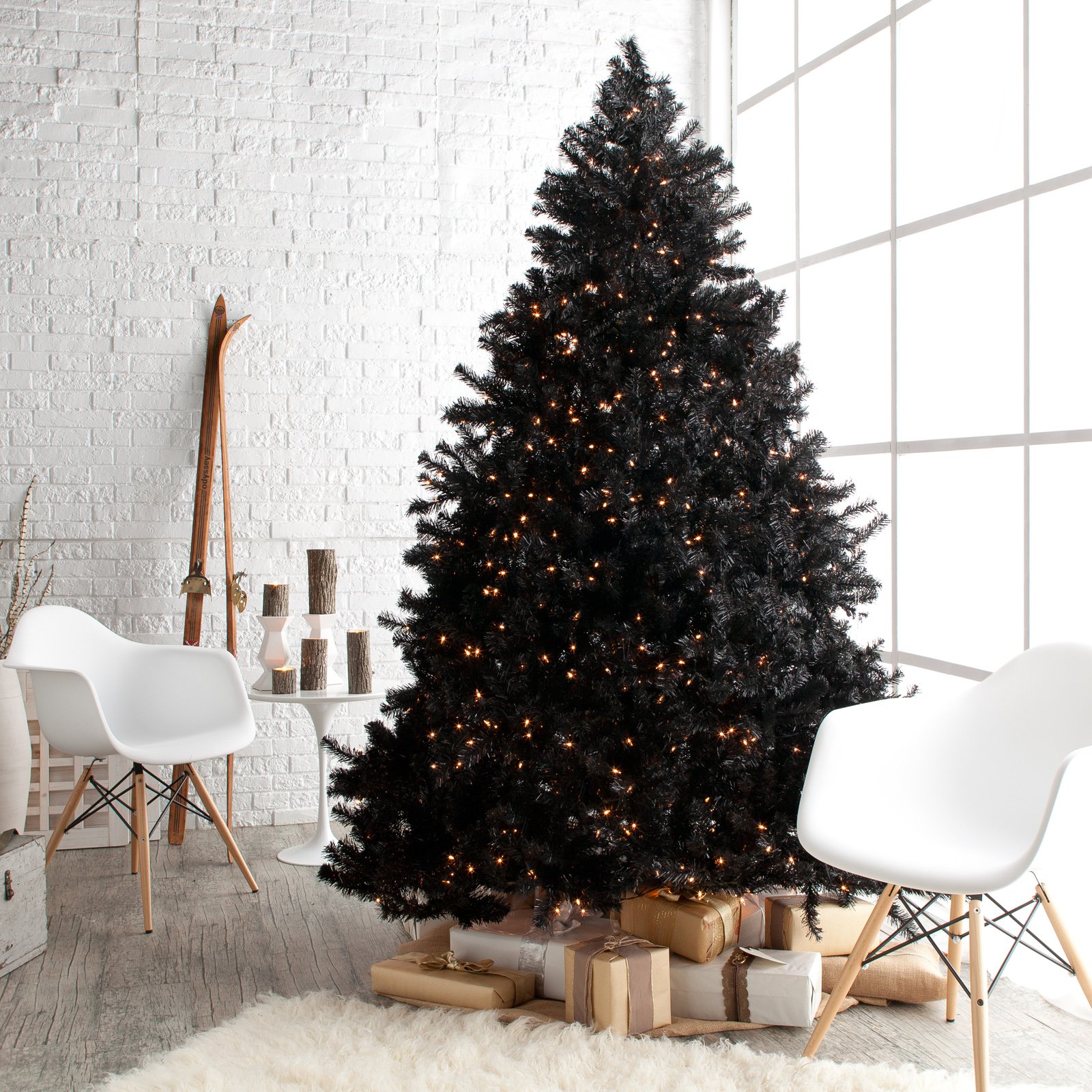 Black Christmas Trees Are the New Holiday Trend We Can't Get Enough Of