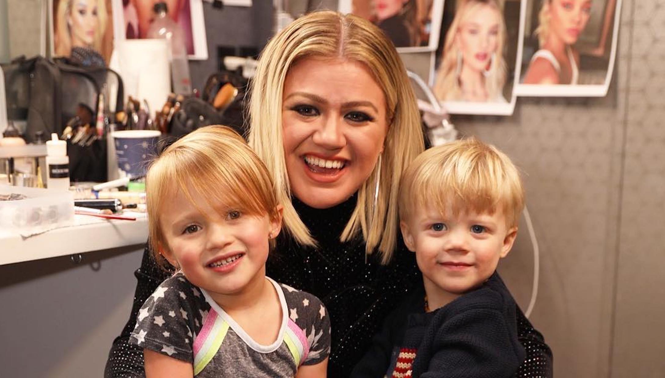 Kelly Clarkson Reveals the Silly Way Her Daughter Gets Out of Her Zoom