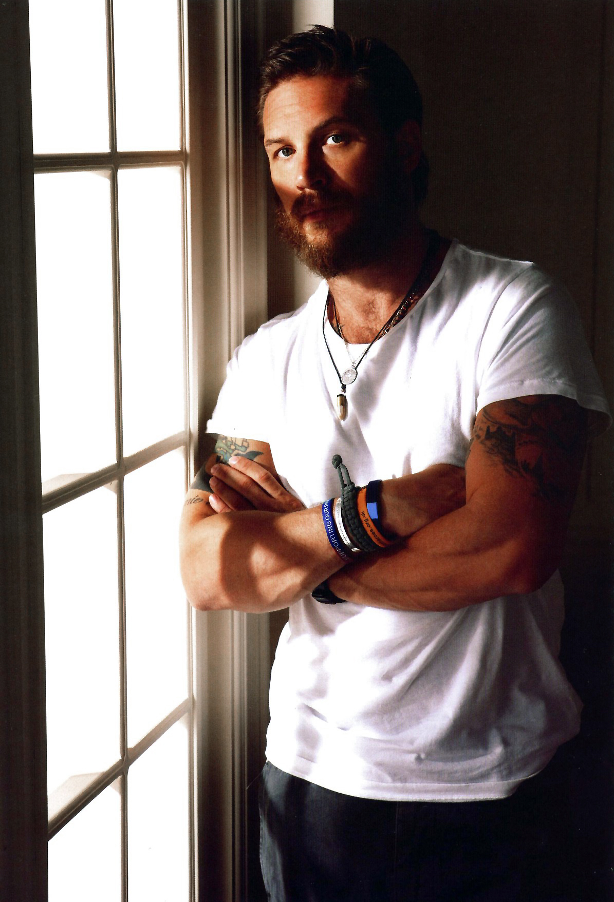 15 Photos of Tom Hardy That May Have 