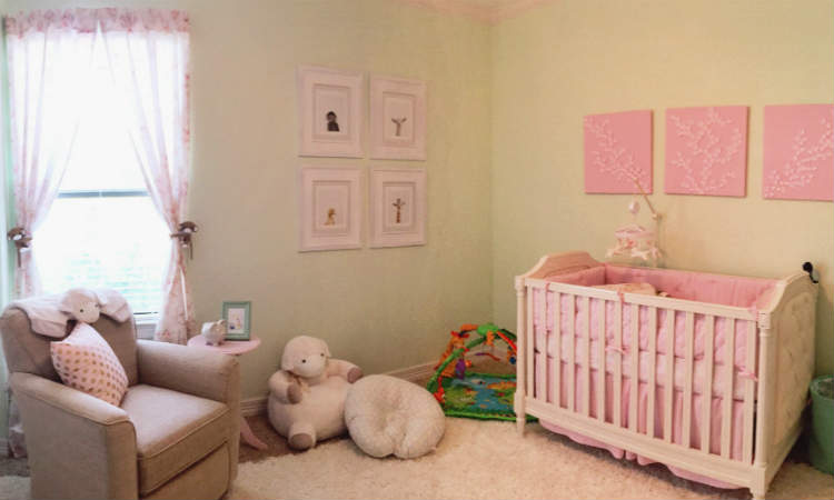 nursery with bed for mom