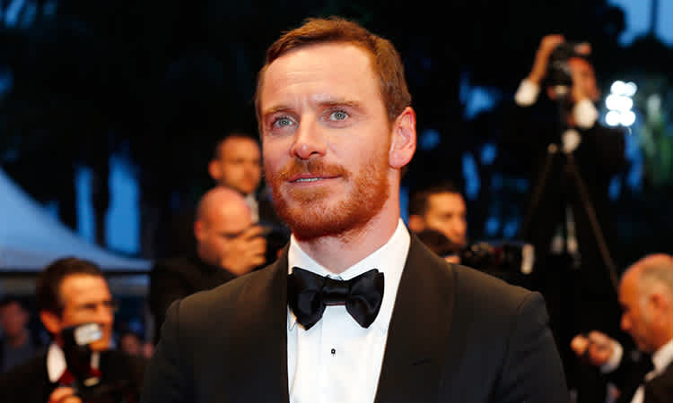 The Michael Fassbender GingerTini Cocktail | Mom.com
