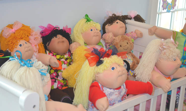 valuable cabbage patch dolls