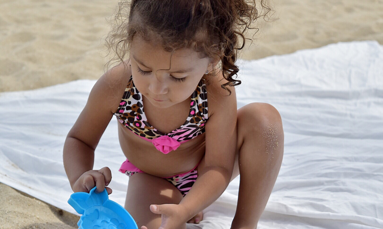 toddlers in bikinis