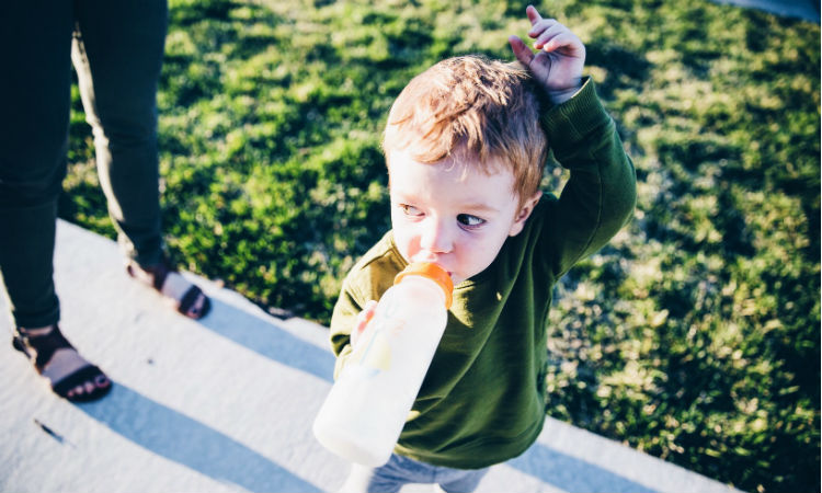 2 year old cheap still drinking bottle