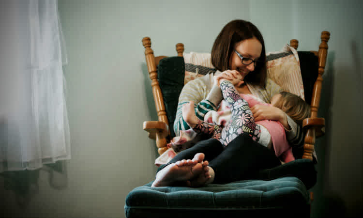 breastfeeding toddlers