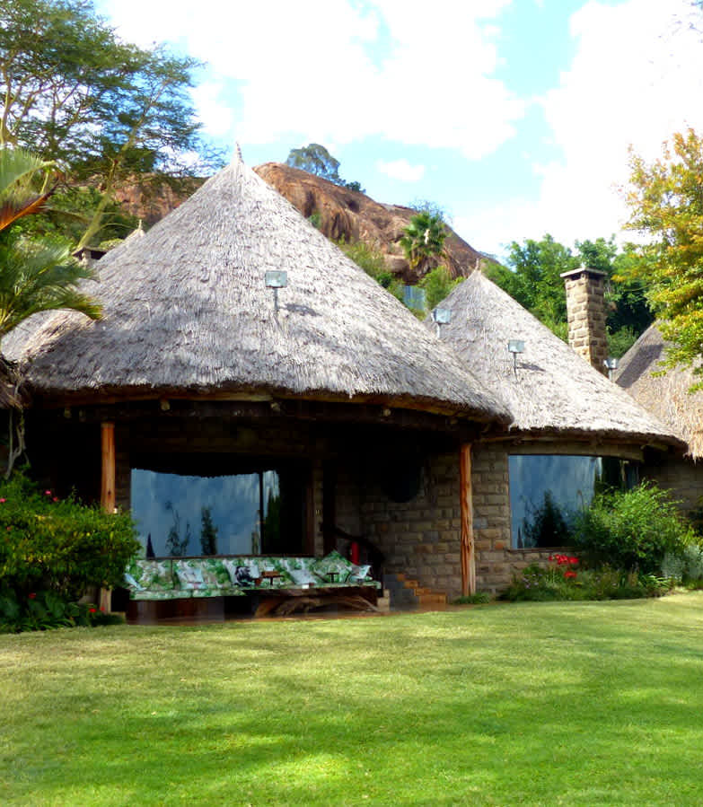 17 Female Travel Writers Share Their Favorite Hotels Mom Com