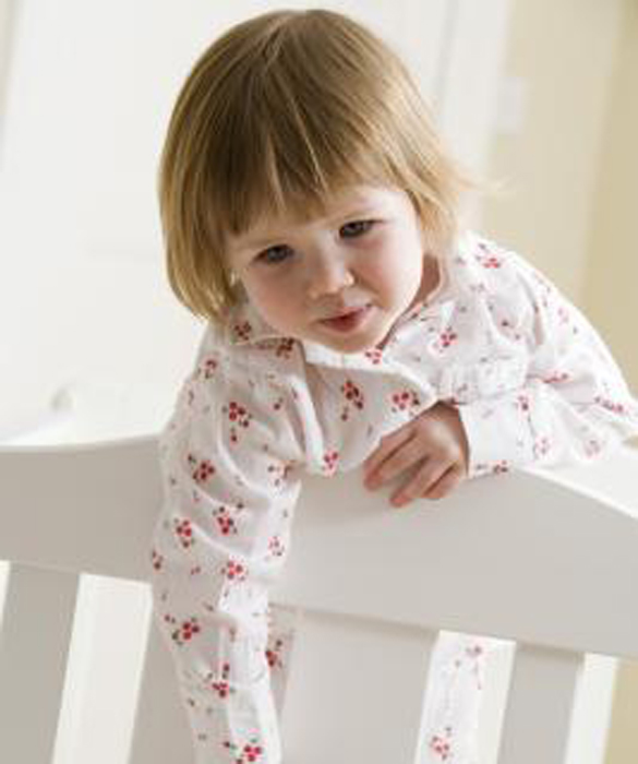 At What Age Should Kids Come Out Of A Crib Mom Com