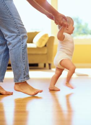 My 1-Year-Old Is Not Walking Yet | Mom.com