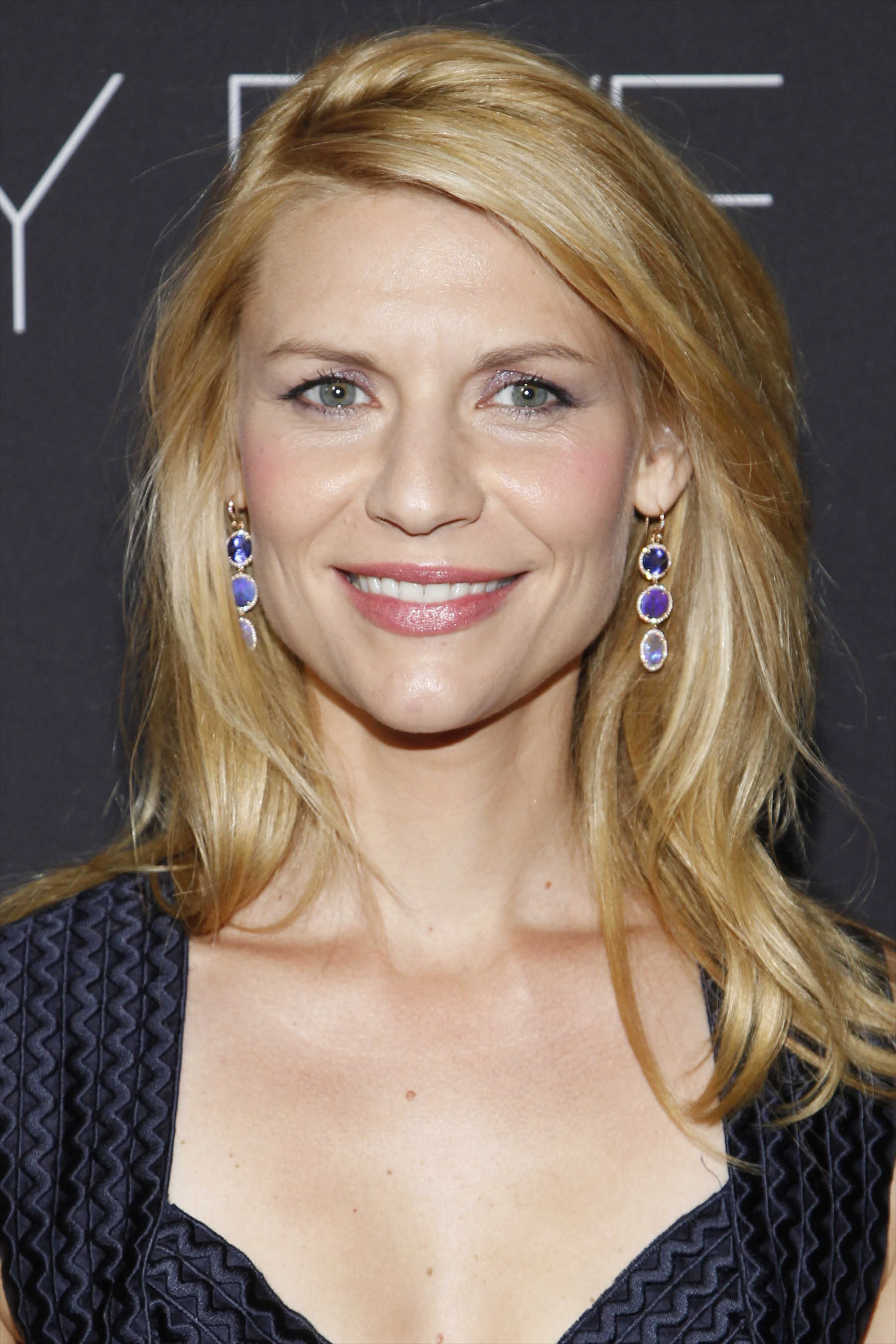 The Claire Danes Look Book