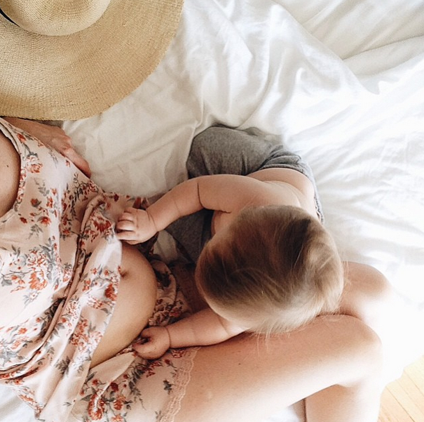 How To Get A Good Night S Sleep In The Third Trimester Mom Com