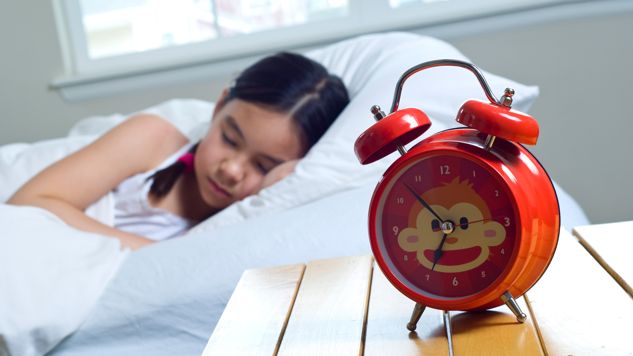 Daylight Saving Expert Tips on How to Get Kids to Adjust