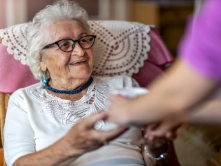 pflege-bei-demenz-haeusliche-pflege