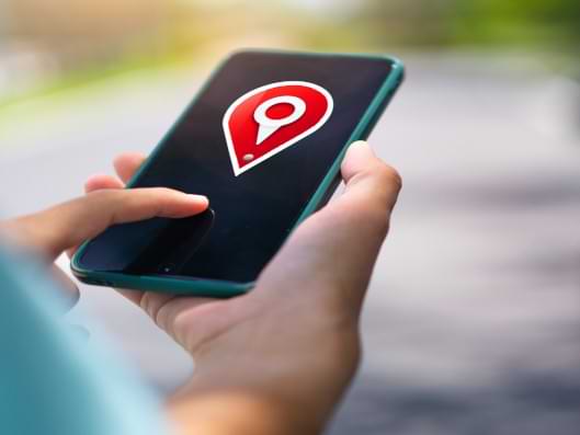 GPS-Tracker für Pflegebedürftige im Handy.