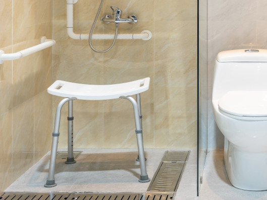 Duschhocker für Pflegebedürftige