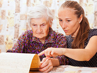 seniorenbetreuung-zuschuesse-steuervorteile