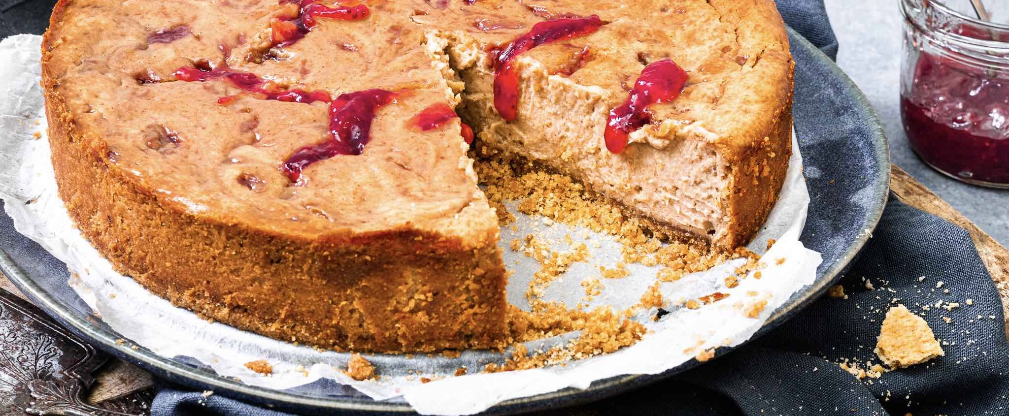 Fokking makkelijk recept: deze peanut butter & jelly cheesecake brengt jeugdherinneringen naar boven