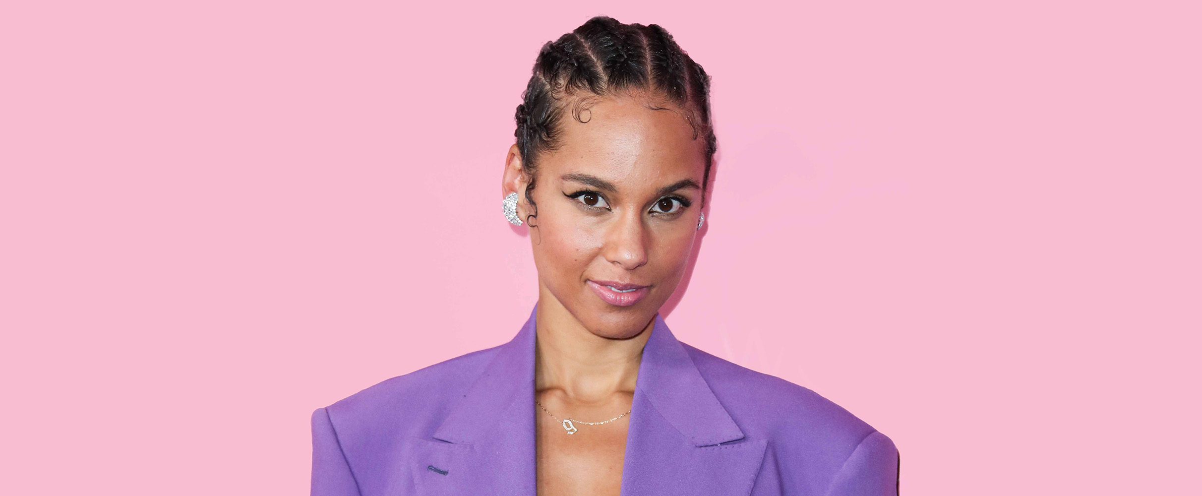 Alicia Keys: 'Ik zweer bij deze crème die naar scheten ruikt voor een stralende huid'