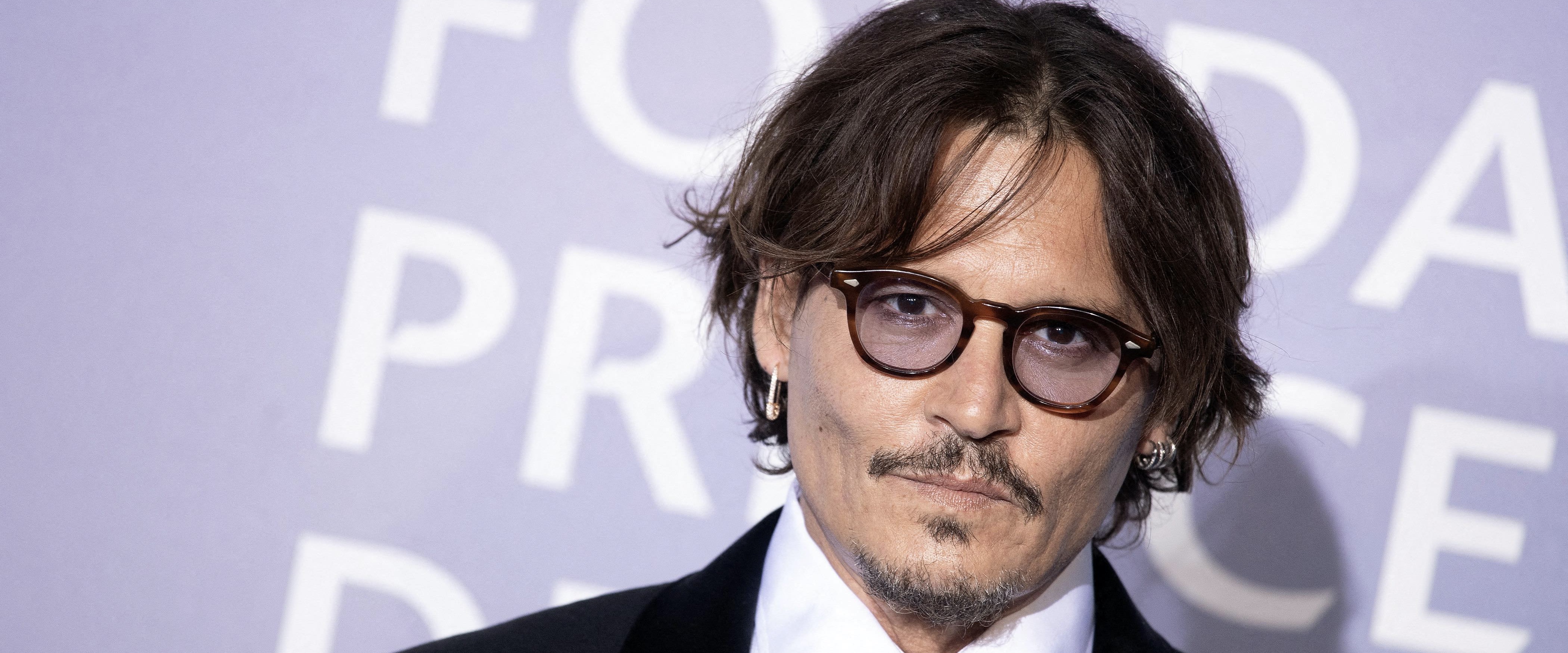 Wel een advocaat, niet Camille: met deze vrouw heeft Johnny Depp een relatie