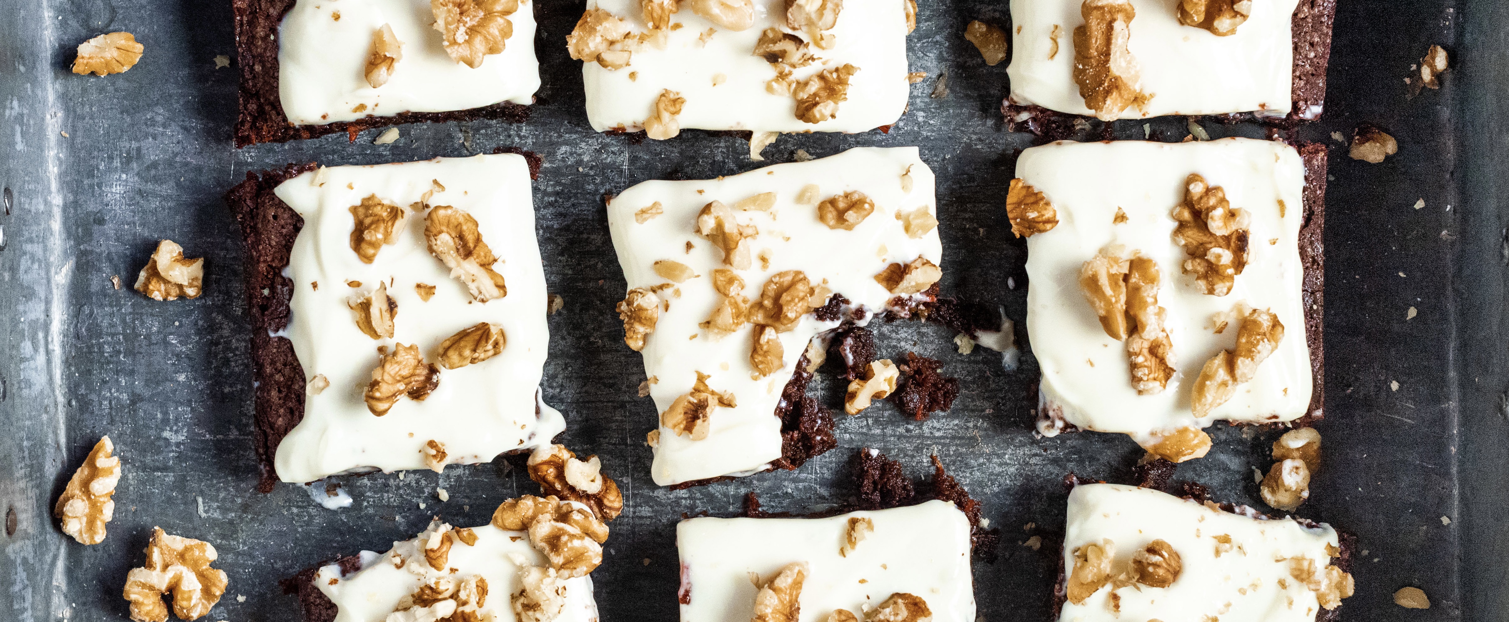 Fokking makkelijk recept: carrot cake brownies met walnoot