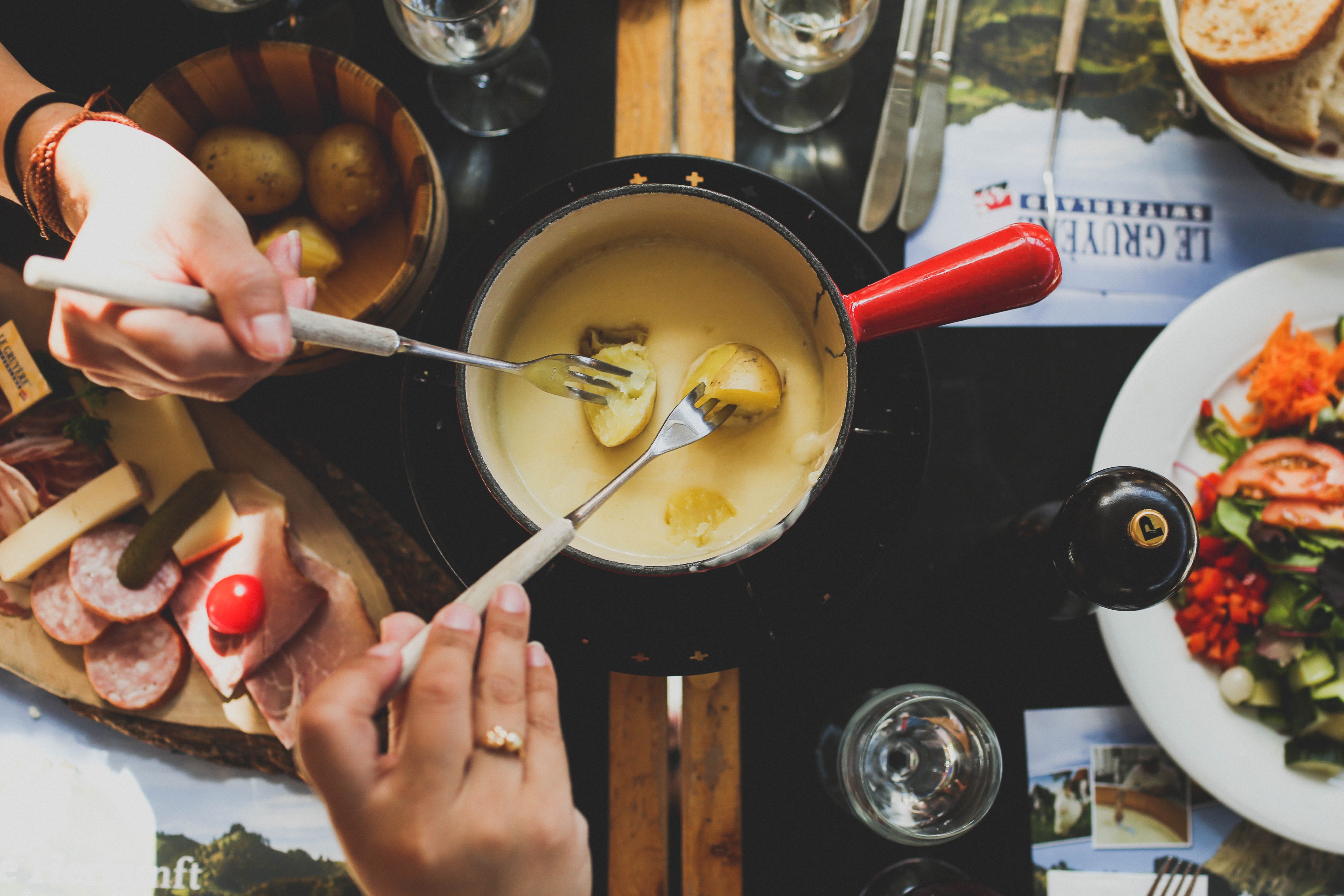 Beroepsgeheim: dít is hoe je de allerbeste kaasfondue ooit maakt 