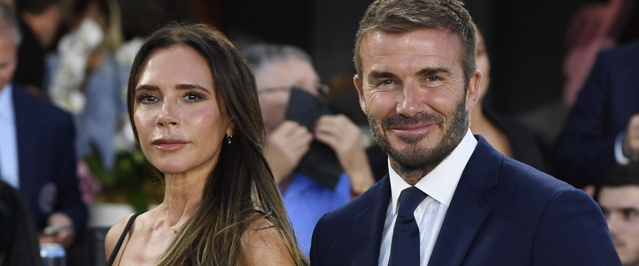 Wil je even zien: Victoria en David Beckham zingen Spice Girls-karaoke