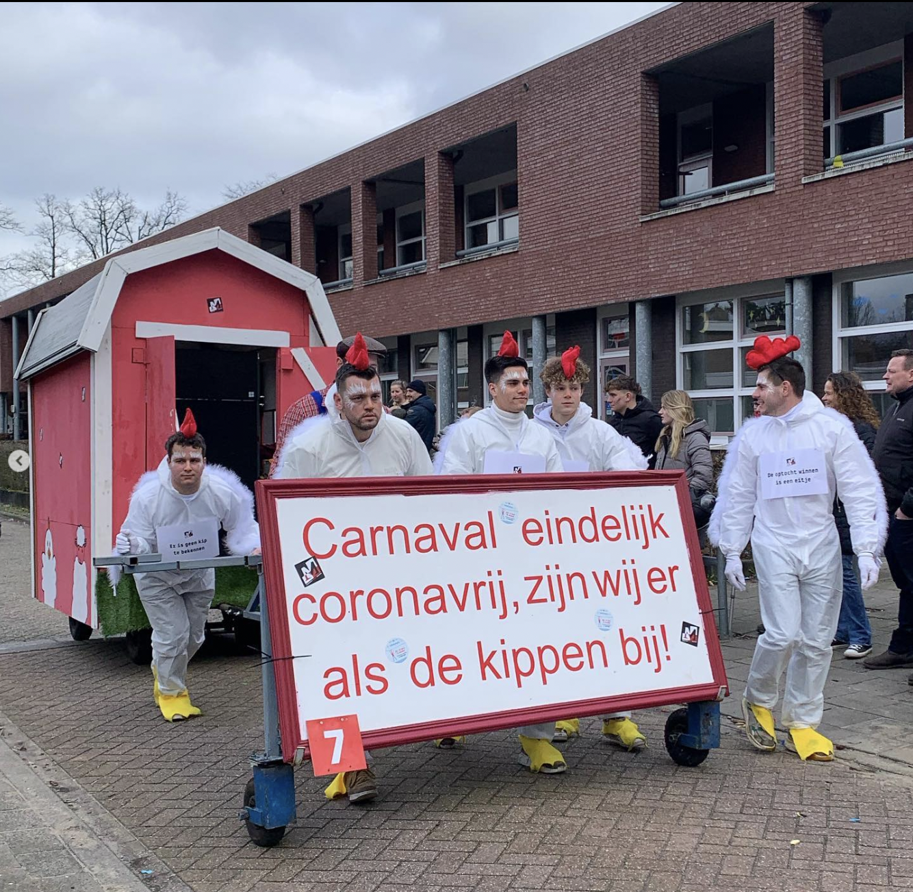 Corona Kippen Carnaval