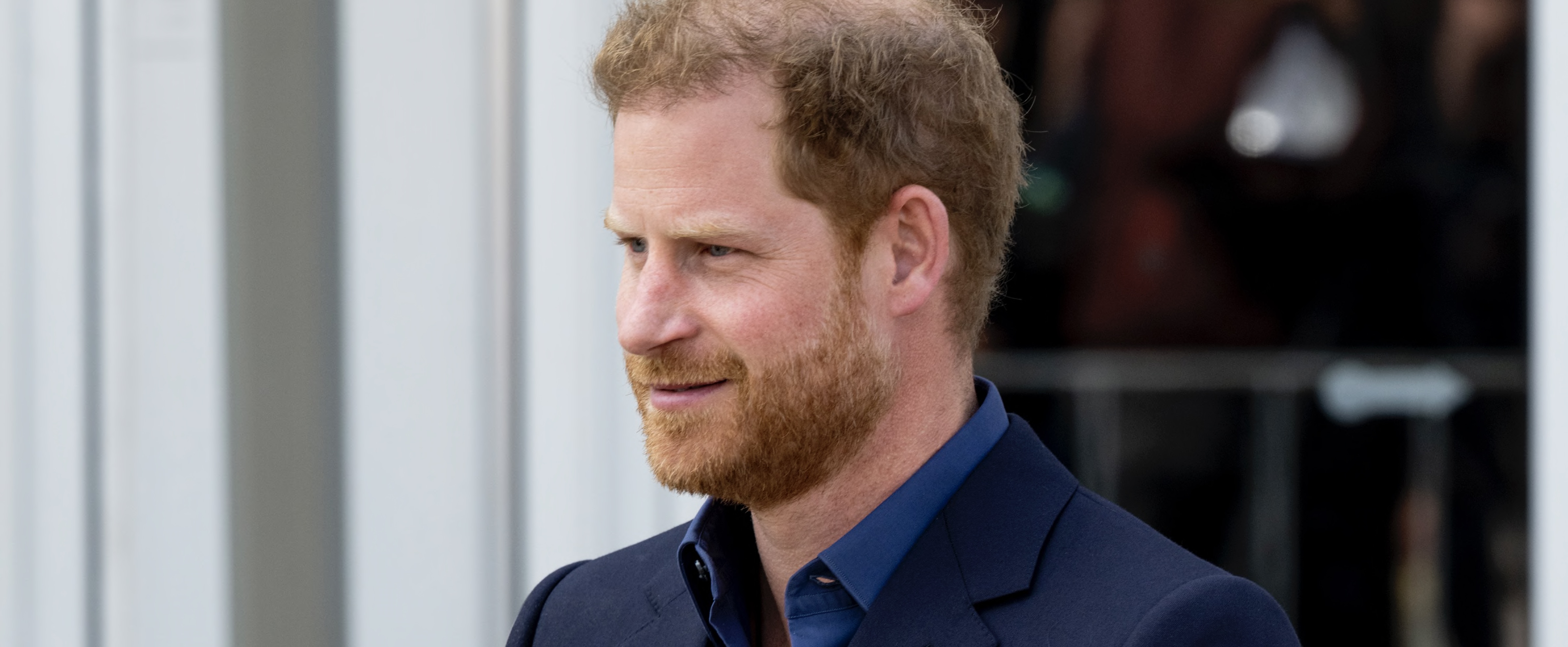 Onthulling na onthulling: prins Harry stond met bevroren penis op bruiloft William en Kate