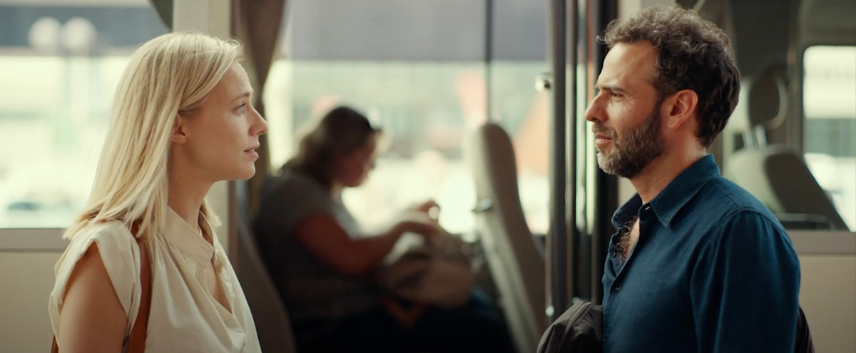 Dit is de spiksplinternieuwe trailer van de film All Inclusive met ...