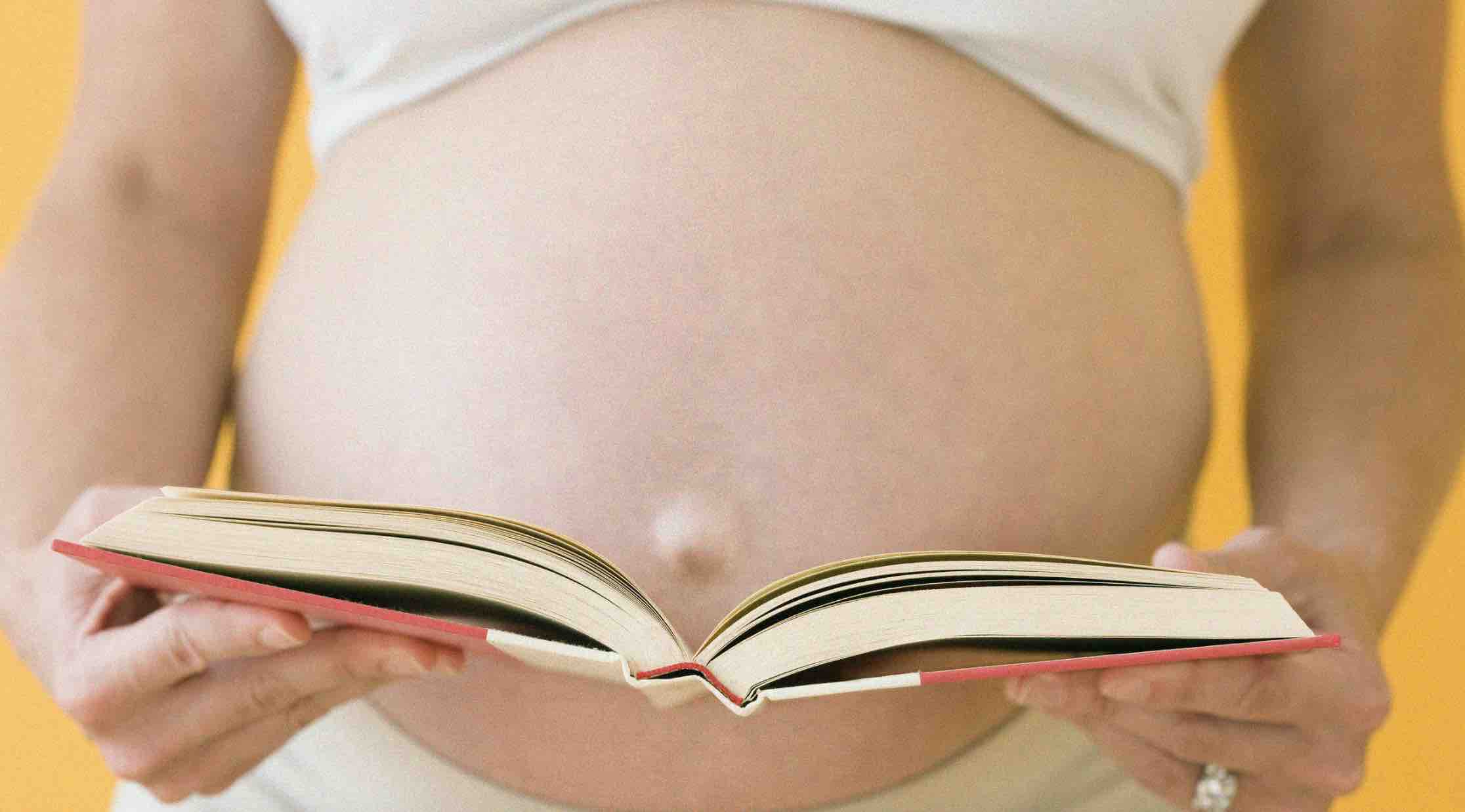 Goed voorbereid: deze 6 boeken wil je lezen als je zwanger bent
