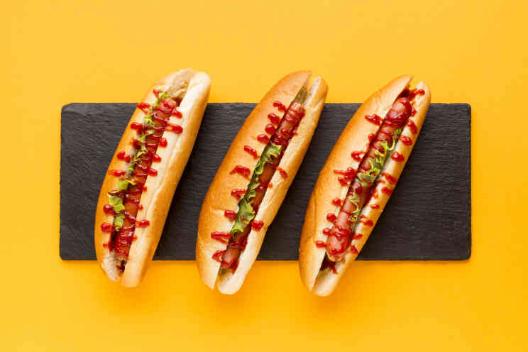 Klassische Hot Dogs
