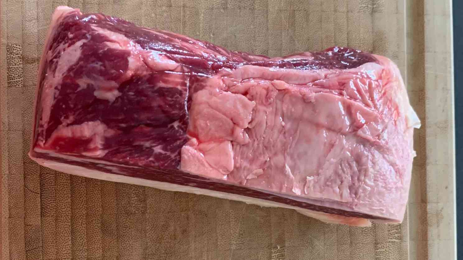 Tafelspitz am Stück - es muss noch in Steaks geschnitten werden
